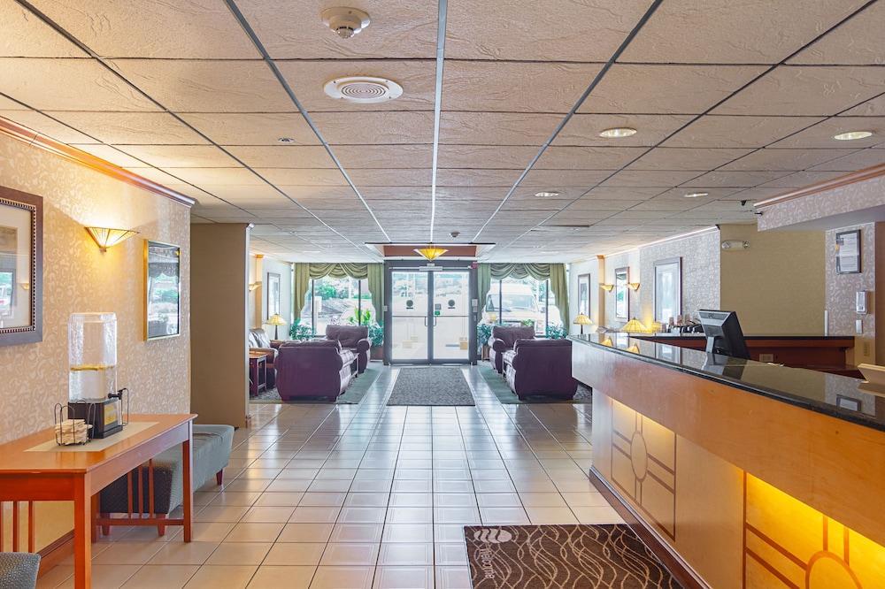 Comfort Inn Herndon-Reston Екстер'єр фото