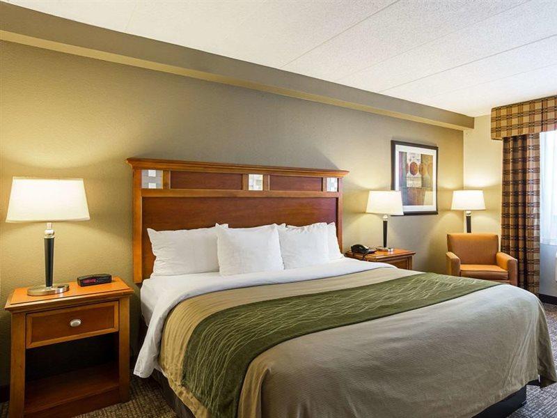 Comfort Inn Herndon-Reston Екстер'єр фото