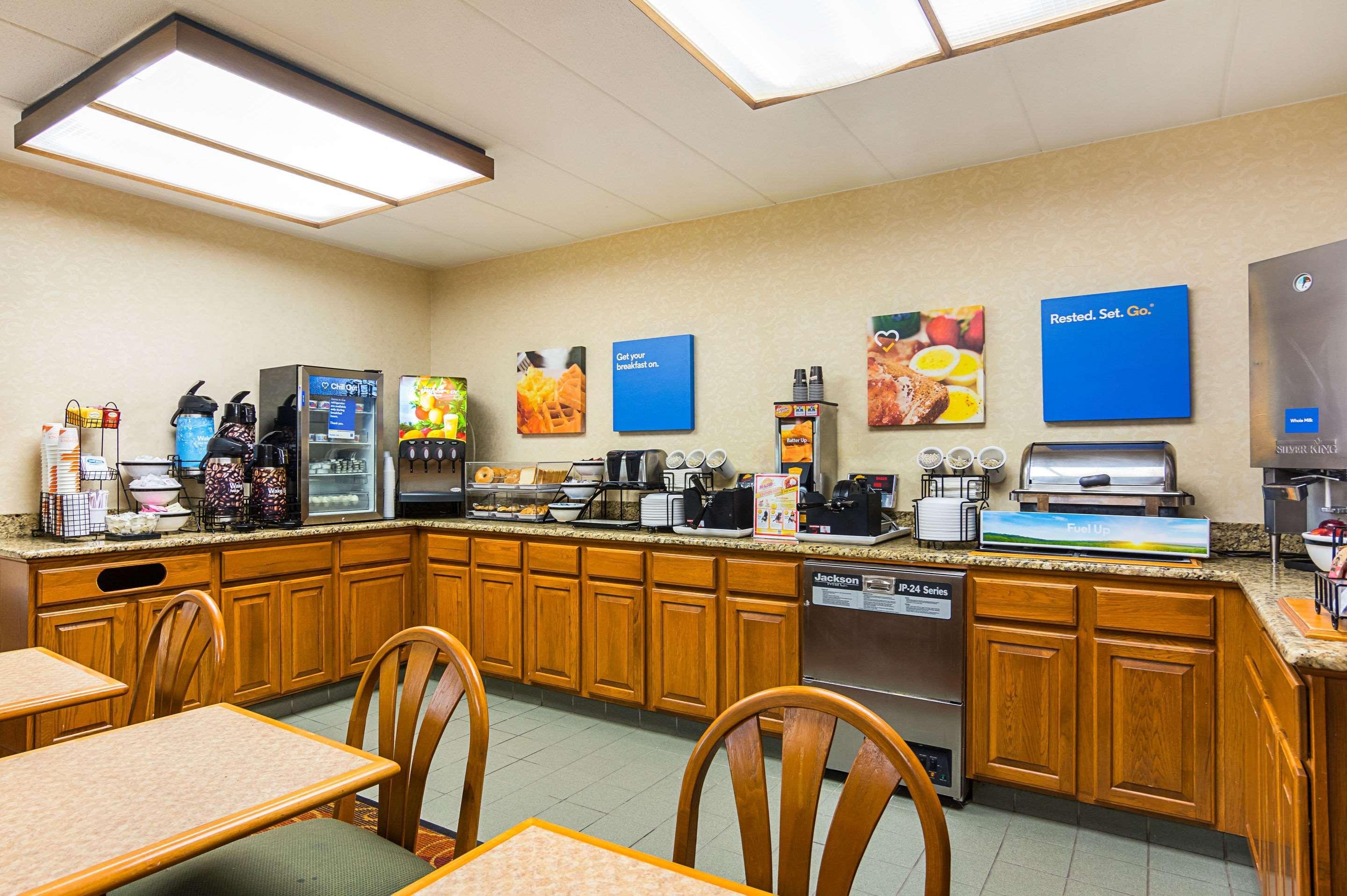 Comfort Inn Herndon-Reston Екстер'єр фото
