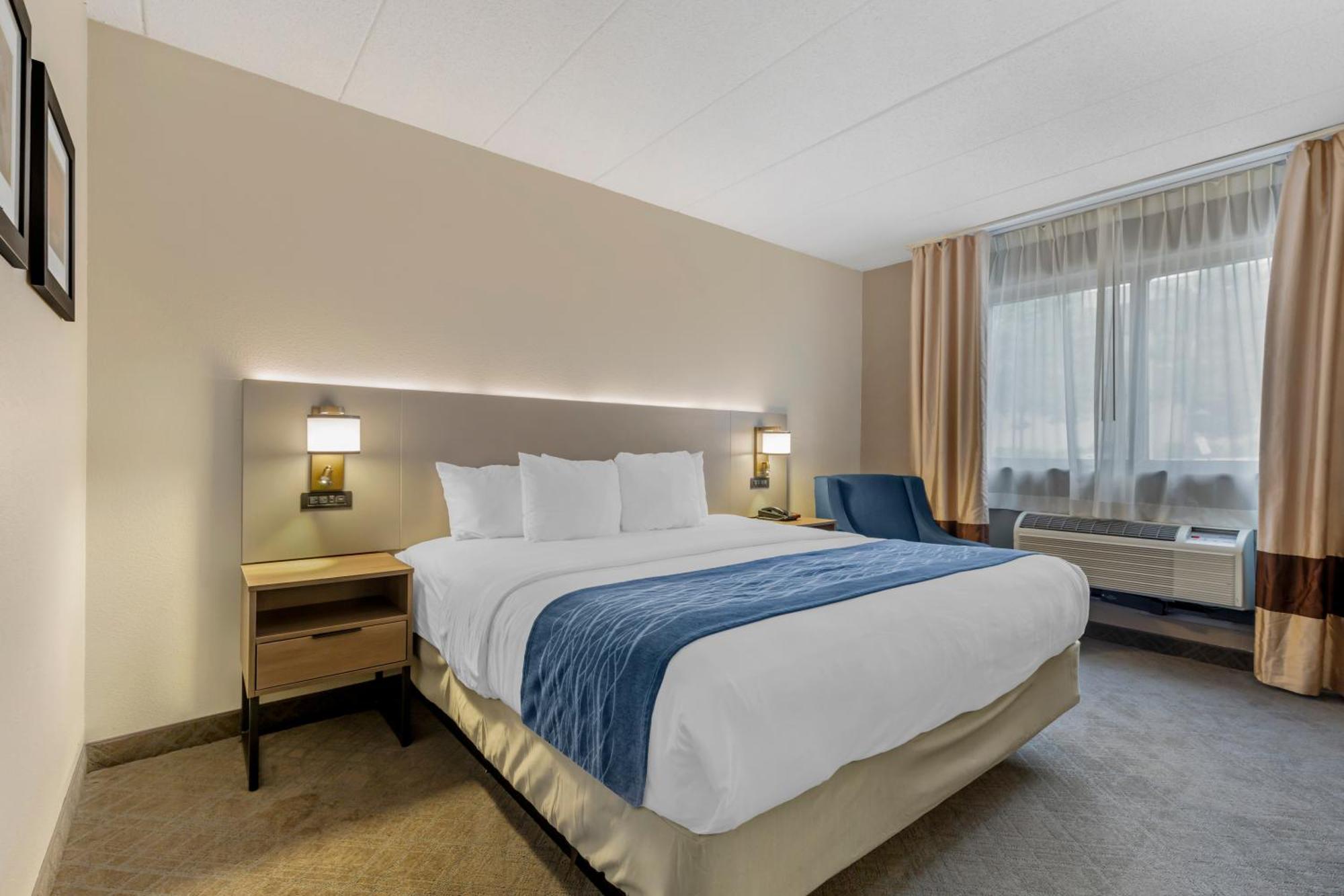Comfort Inn Herndon-Reston Екстер'єр фото