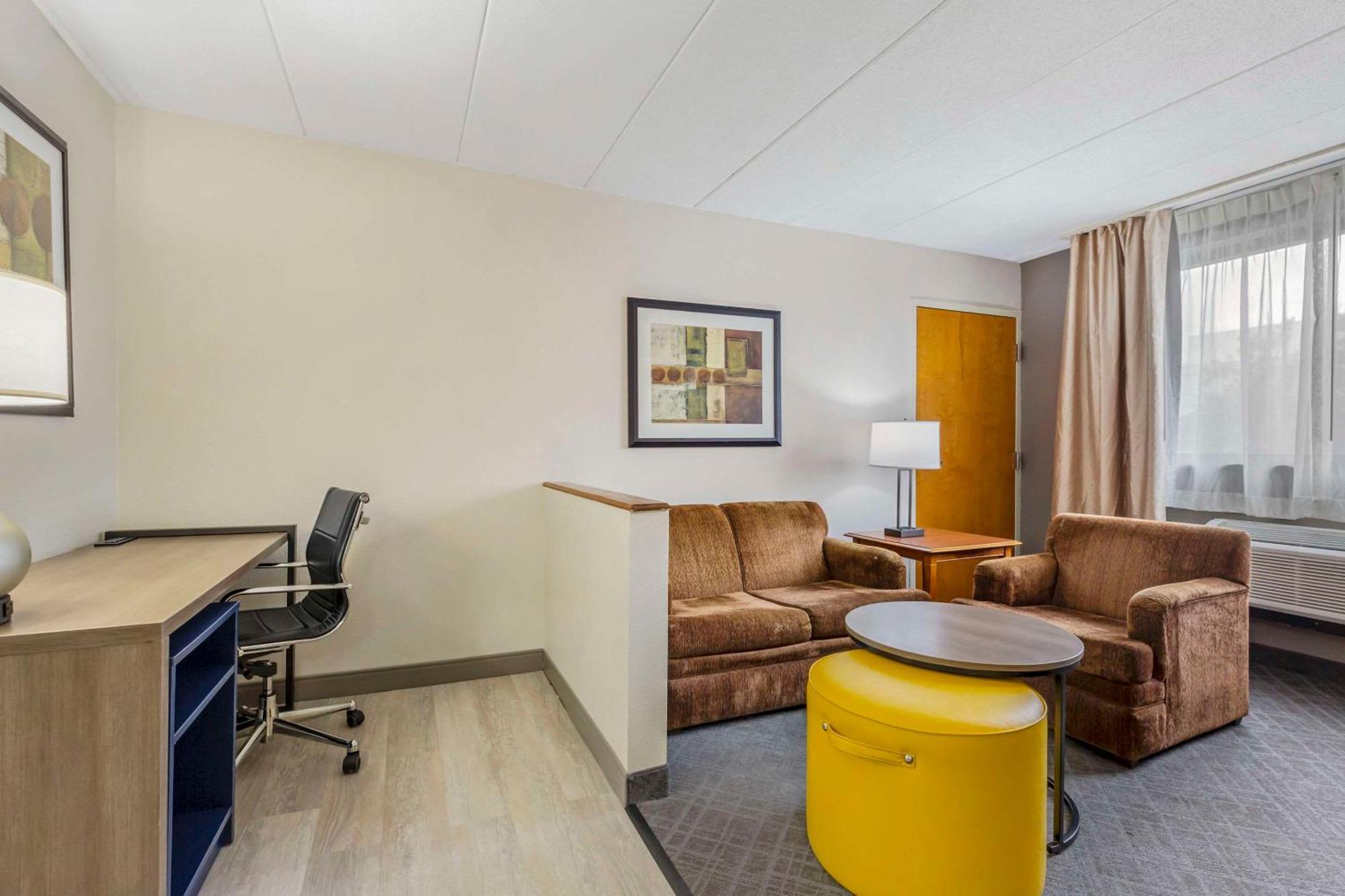 Comfort Inn Herndon-Reston Екстер'єр фото