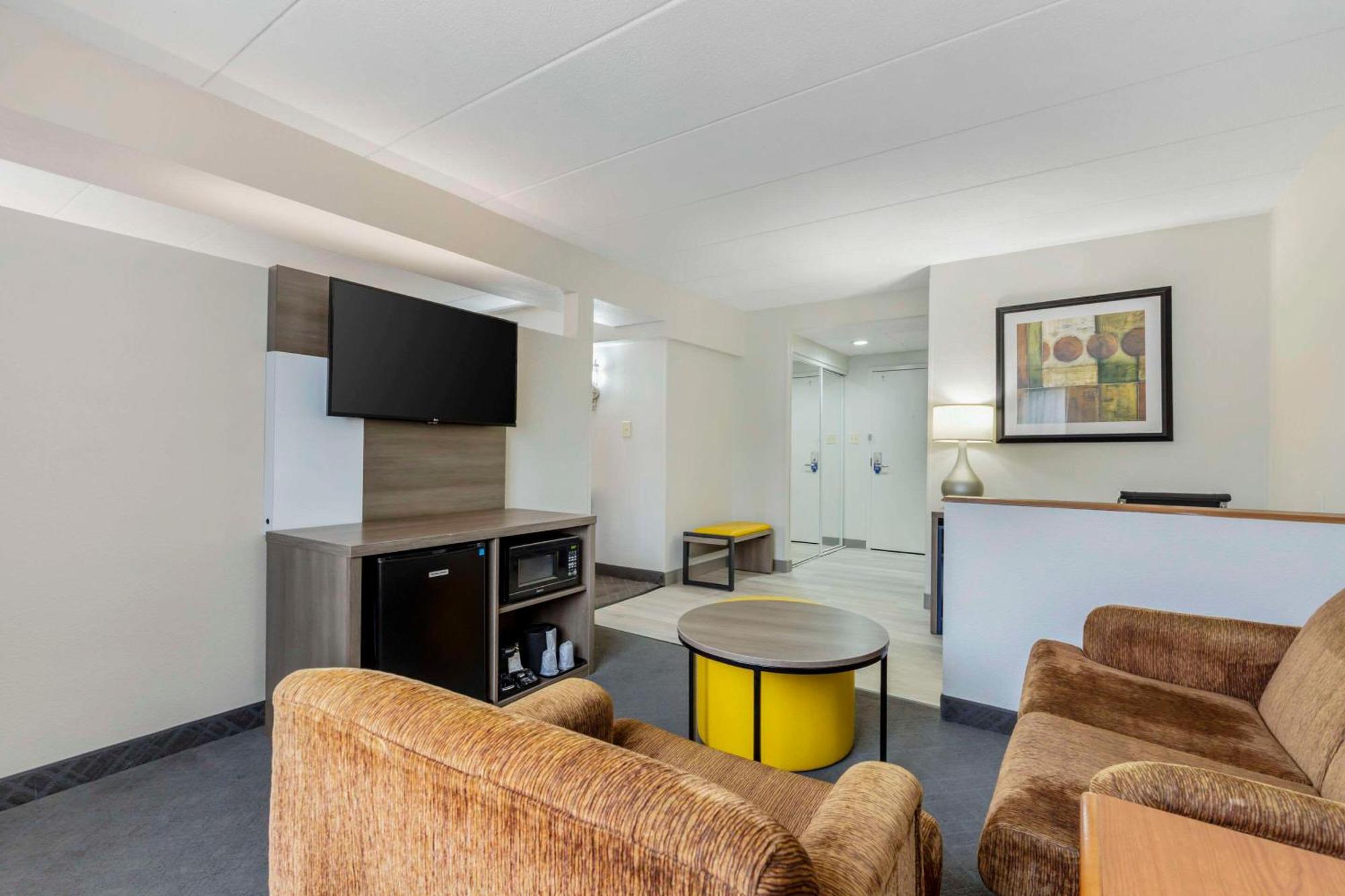 Comfort Inn Herndon-Reston Екстер'єр фото